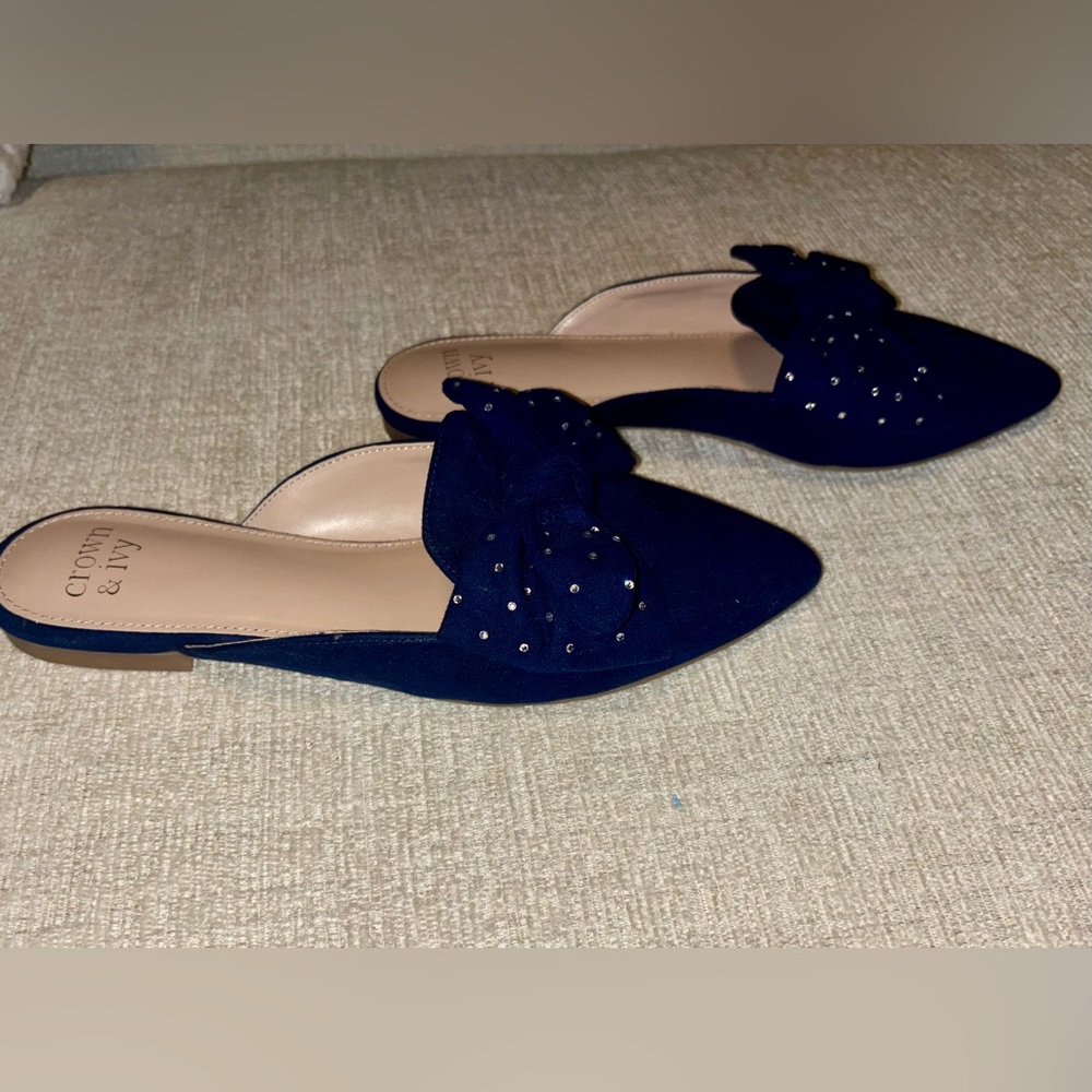 Crown & Ivy 7.5 Blue Bow Pointed Toe Mule Flats Studded Teacher Office Work Shoe - Picture 5 of 6